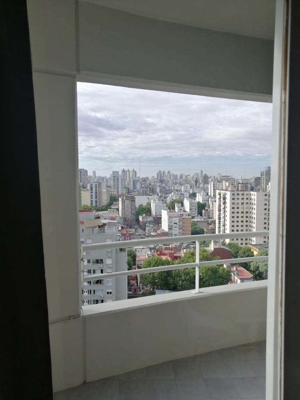 Petit Apartment En Avenida Belgrano Buenos Aires Exterior foto