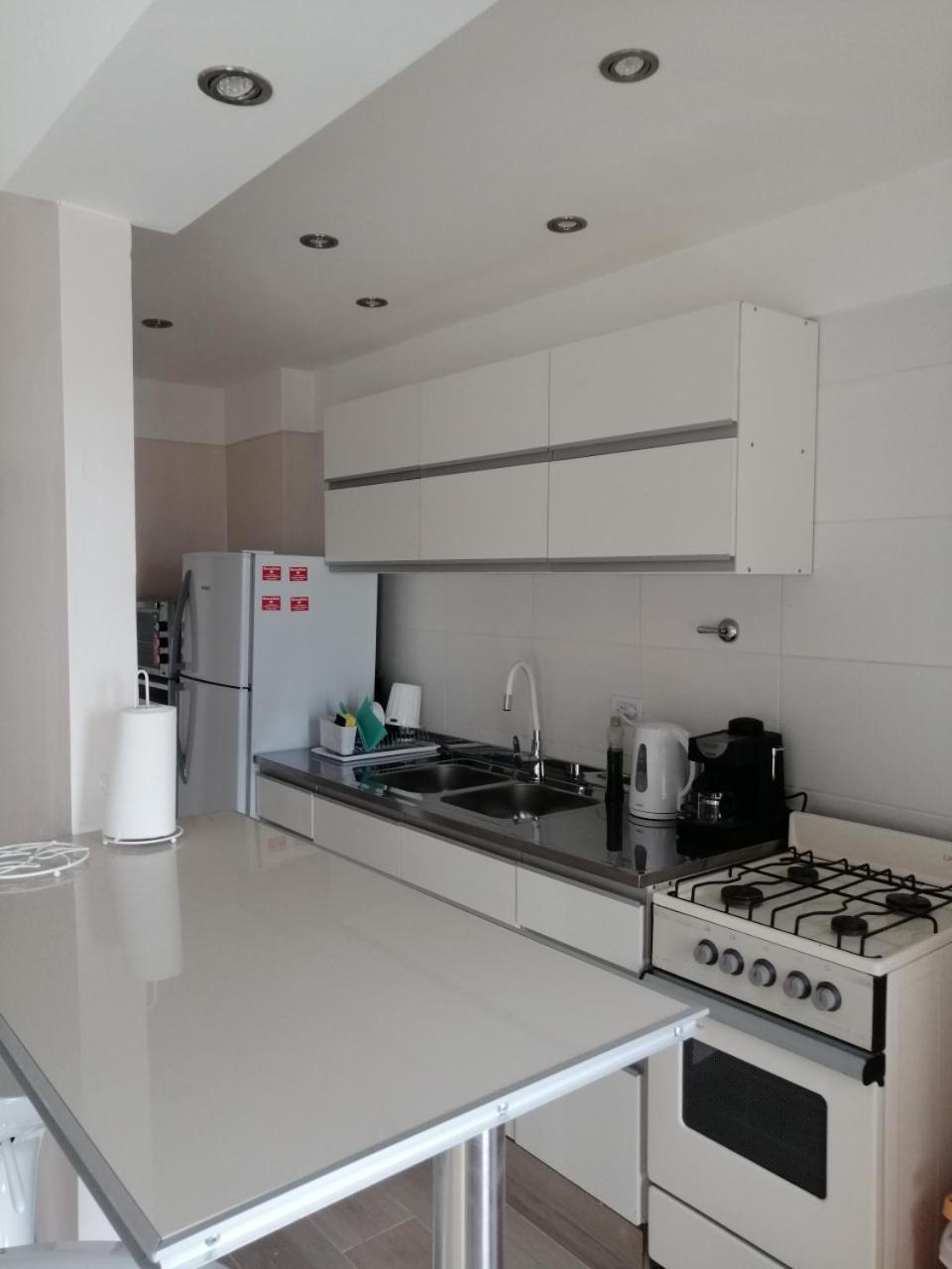 Petit Apartment En Avenida Belgrano Buenos Aires Exterior foto